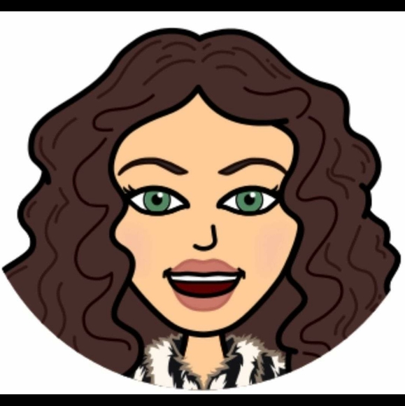 Meet your Posher, Doozer12384 ! POSH AMBASSADORπ - Picture 5 of 6